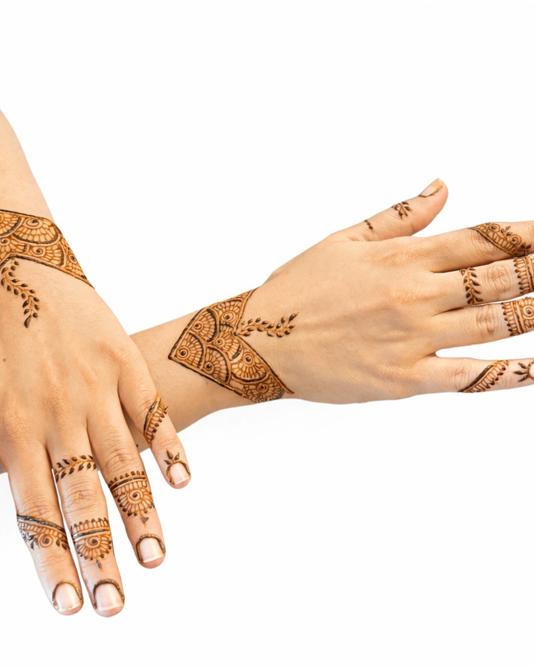 Geometric bracelet henna design on both hands